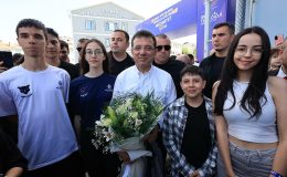 İmamoğlu: Onların varlığıyla yol yürüyoruz