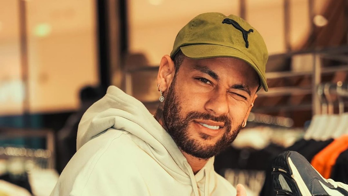 Neymar, Santos’a geri döndü