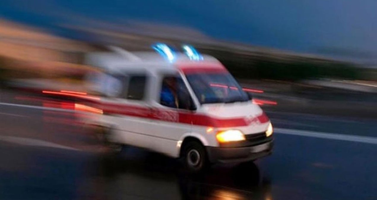 İşçi servisi sulama kanalına devrildi: 10 kişi yaralandı!