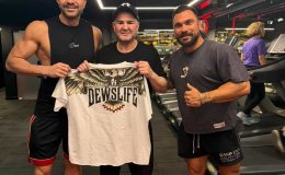 Şafak Sezer’in “Ağır Sıklet” Vedası: Batuhan Kuru ile Yeni Bir Devir Başlıyor!