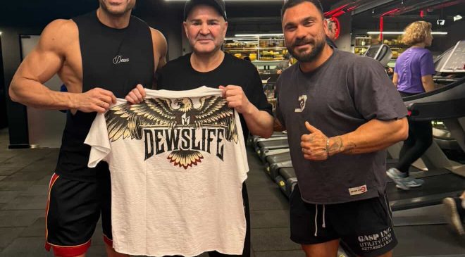 Şafak Sezer’in “Ağır Sıklet” Vedası: Batuhan Kuru ile Yeni Bir Devir Başlıyor!